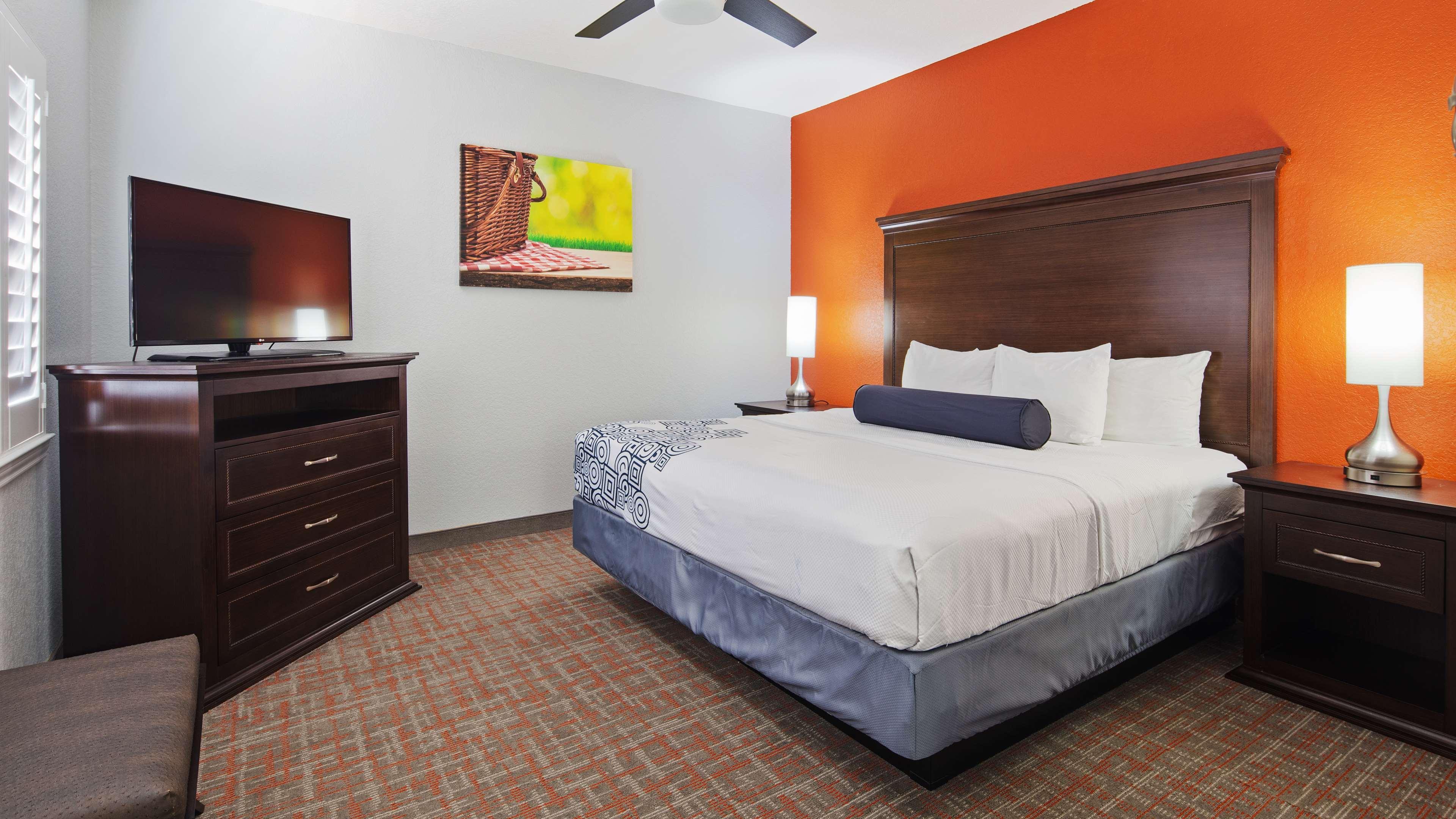 Best Western Plus Fredericksburg Exterior photo
